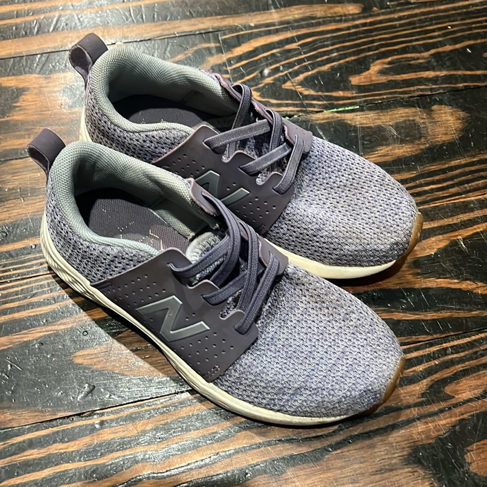 New balancee sneakers for kids
